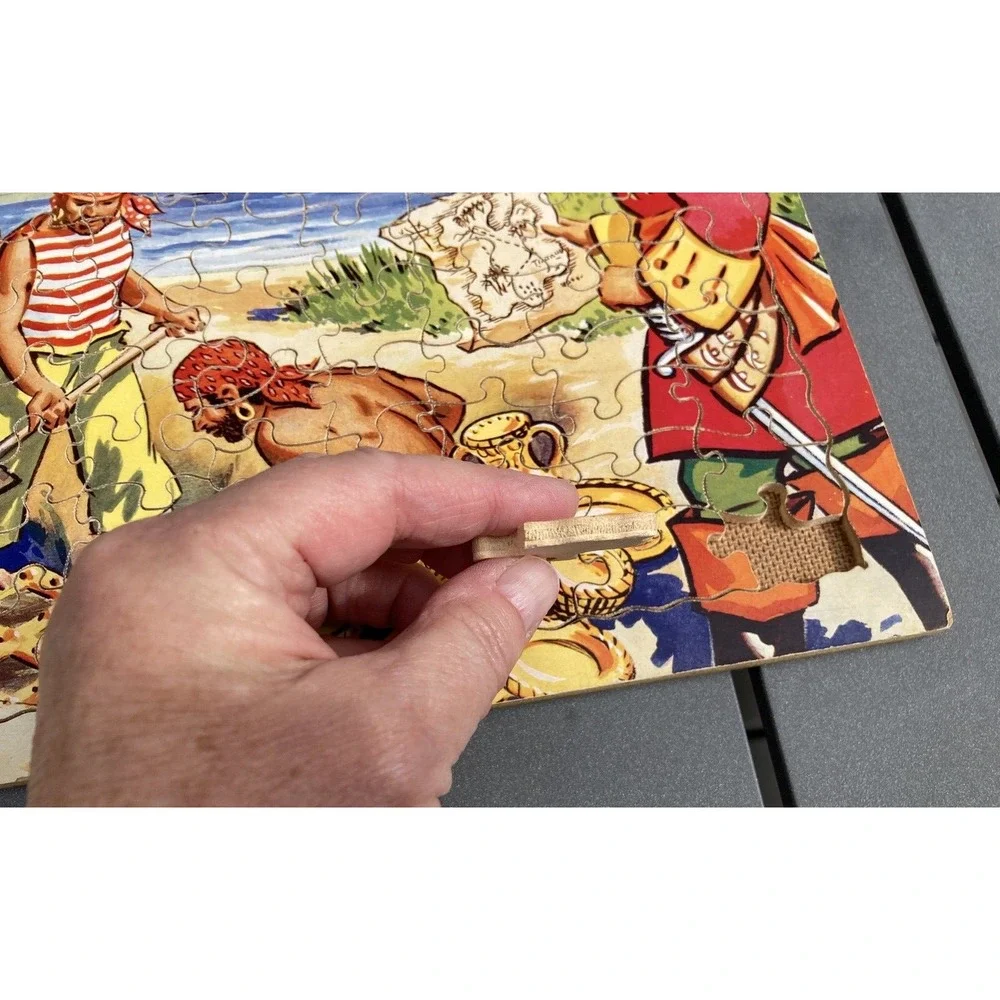 Vintage childs wood wooden jigsaw puzzle pirates digging for treasure 1960's